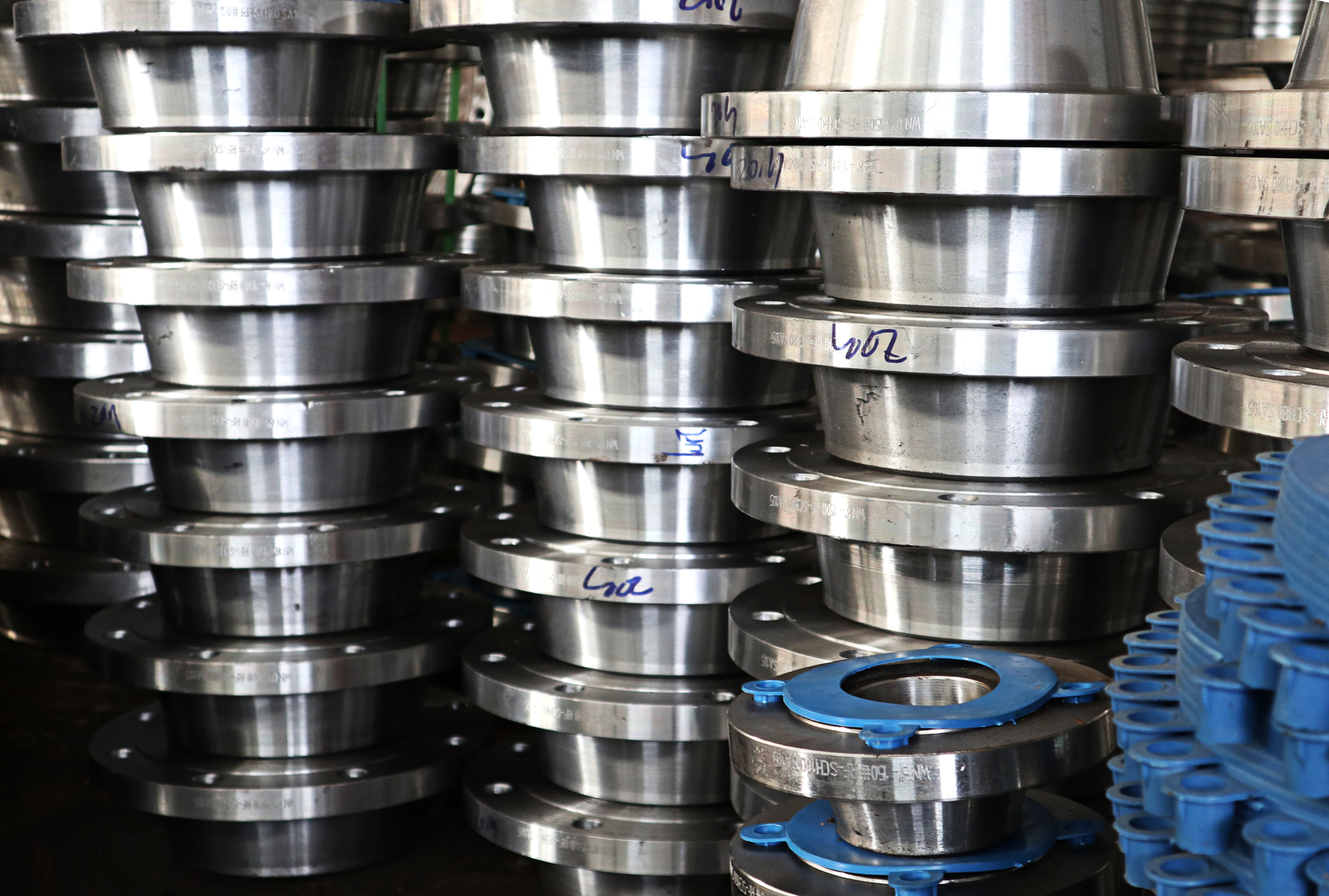 加工不銹鋼法蘭時存在什么樣的問題以及如何解決？