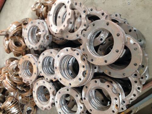 不銹鋼法蘭不易腐蝕的原因；